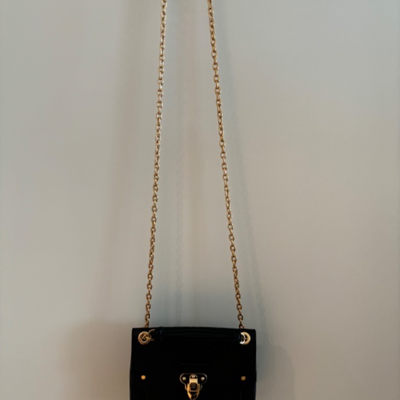 Brand new Louis Vuitton Vavin BB Bag - Picture 3 of 13